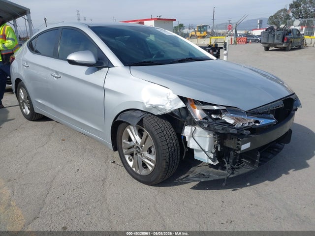 5NPD84LF6KH463431 Hyundai ELANTRA SEL