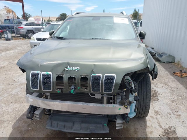 1C4PJLCB4KD249424 Jeep Cherokee Latitude Fwd