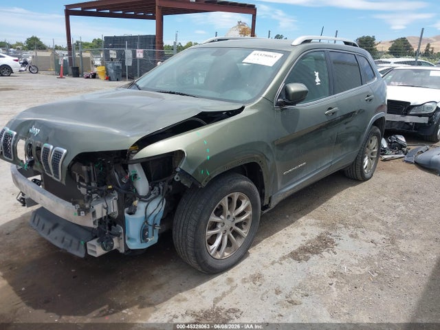 1C4PJLCB4KD249424 Jeep Cherokee Latitude Fwd