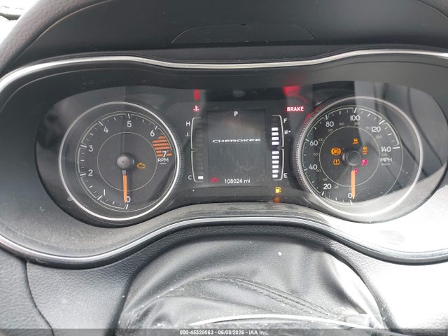1C4PJLCB4KD249424 Jeep Cherokee Latitude Fwd