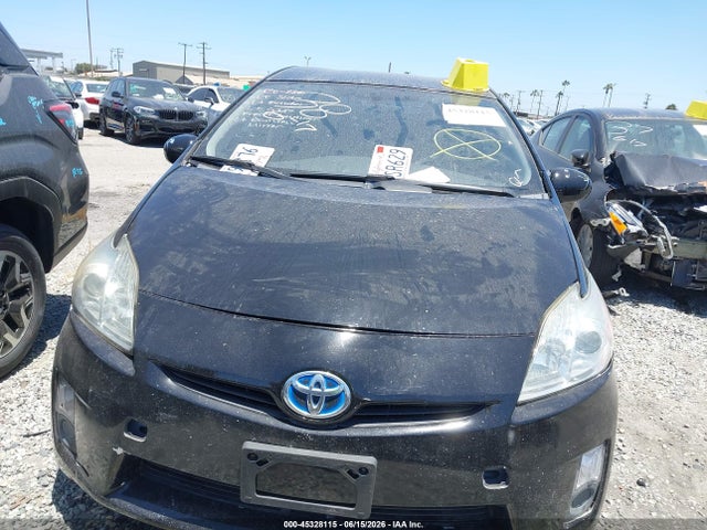 Toyota Prius Two 2015 JTDKN3DU1F0450970 Image 13