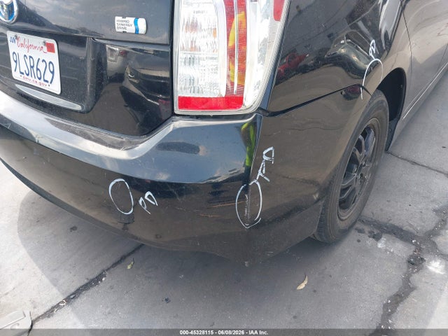 Toyota Prius Two 2015 JTDKN3DU1F0450970 Image 19