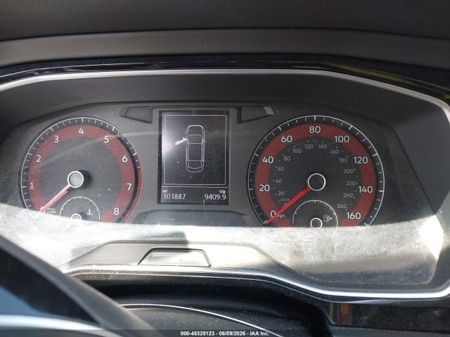 Продажа на аукционе авто 2019 Volkswagen Jetta 1.4t R-line/1.4t S/1.4t Se, vin: 3VWC57BUXKM018591, номер лота: 45328123