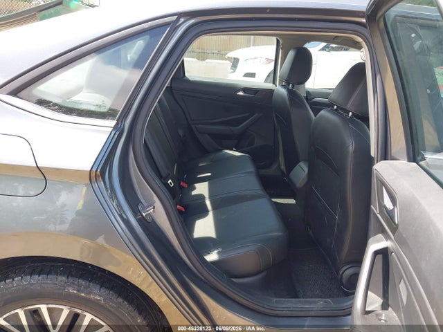 Продажа на аукционе авто 2019 Volkswagen Jetta 1.4t R-line/1.4t S/1.4t Se, vin: 3VWC57BUXKM018591, номер лота: 45328123