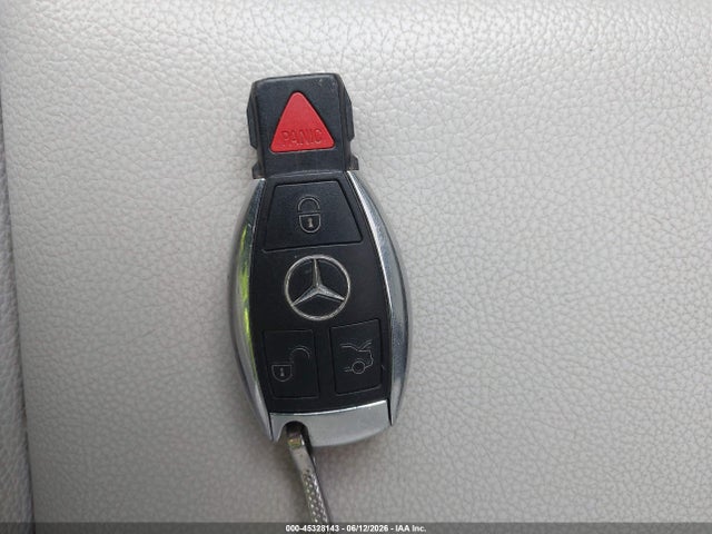 45328143 :رقم المزاد ، WDDSJ4GBXFN182053 vin ، 2015 Mercedes-benz Cla 250 4matic مزاد بيع
