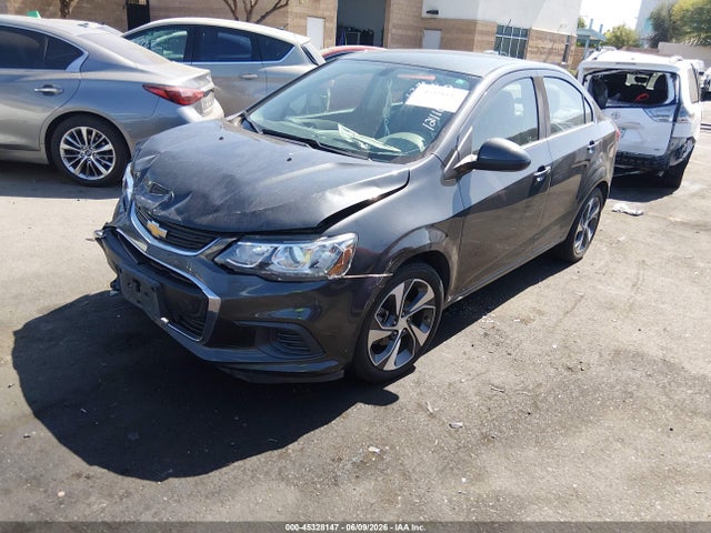 Chevrolet Sonic Premier Auto 2019 1G1JF5SB3K4121110 Image 2