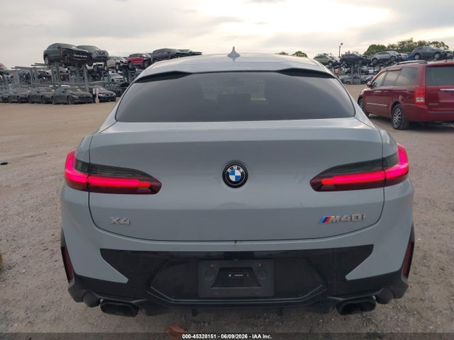 BMW X4 M40i 2024 5UX43DT04R9U95354 Image 16