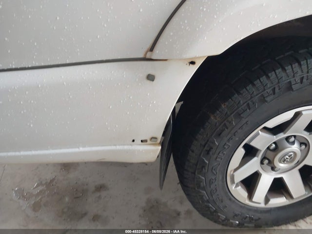 Aukcja sprzedaży 2002 Toyota Sequoia Limited V8, vin: 5TDZT38A62S115134, numer aukcji: 45328154