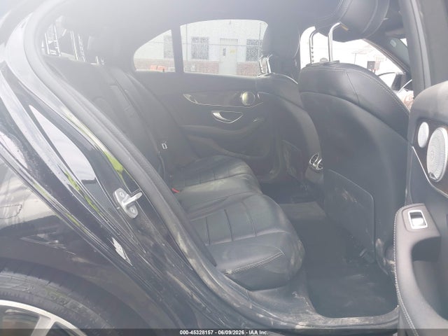 45328157 :رقم المزاد ، 55SWF4JB0JU262411 vin ، 2018 Mercedes-benz C 300 مزاد بيع