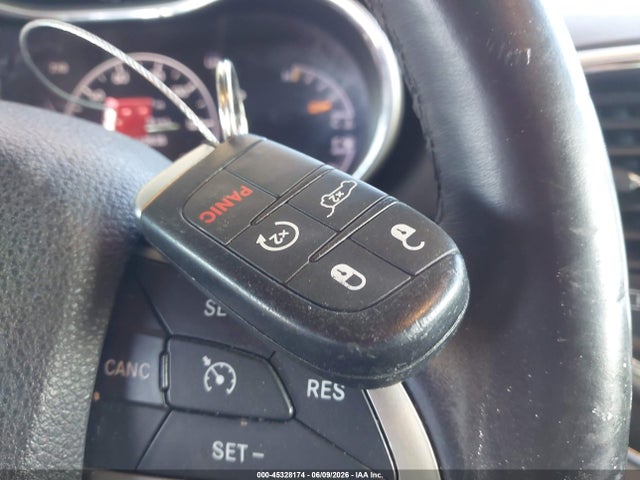 1C4RJEBG1HC826426 Jeep Grand Cherokee Limited 4x2
