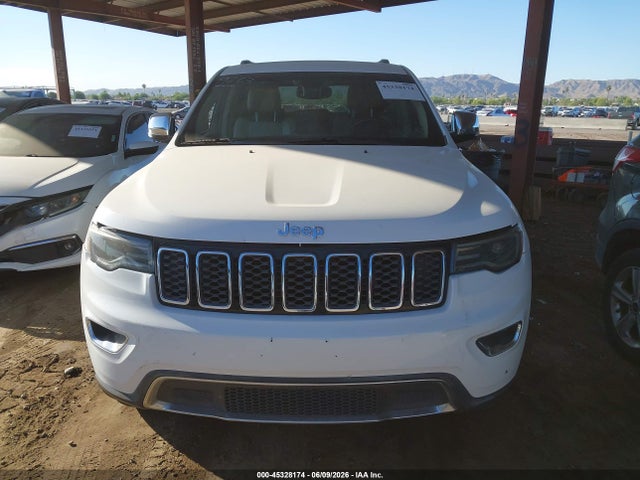 1C4RJEBG1HC826426 Jeep Grand Cherokee Limited 4x2