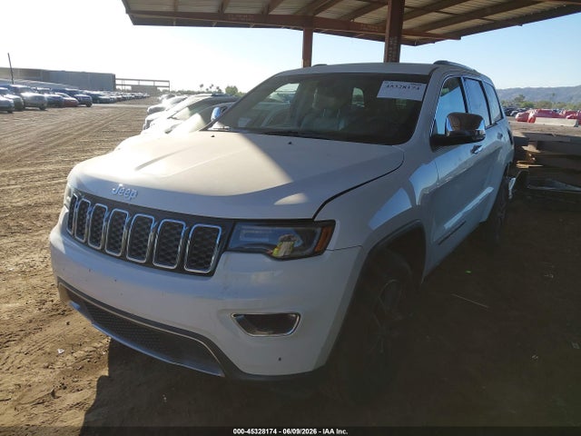 1C4RJEBG1HC826426 Jeep Grand Cherokee Limited 4x2