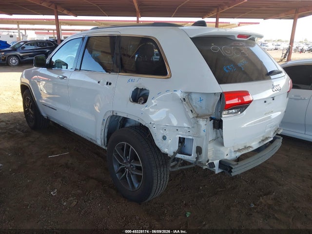 1C4RJEBG1HC826426 Jeep Grand Cherokee Limited 4x2