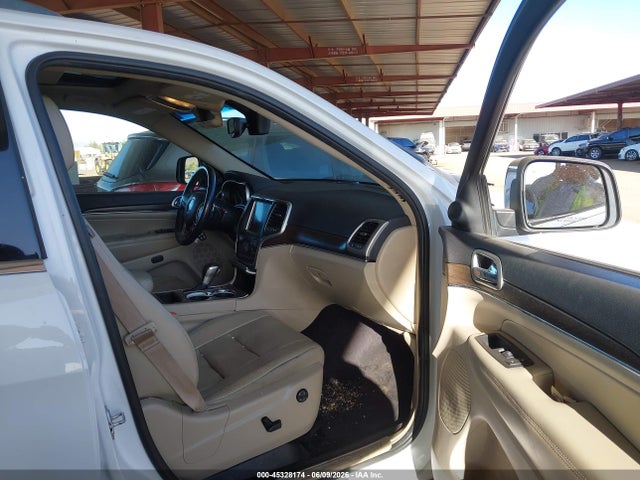 1C4RJEBG1HC826426 Jeep Grand Cherokee Limited 4x2