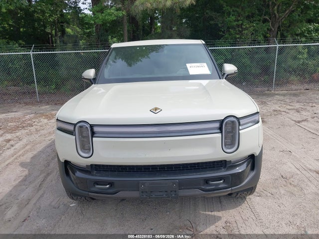 Rivian R1t Adventure 2025 7FCTGCAA3SN040932 Image 13