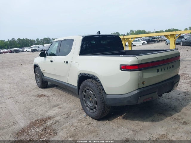 Rivian R1t Adventure 2025 7FCTGCAA3SN040932 Image 3
