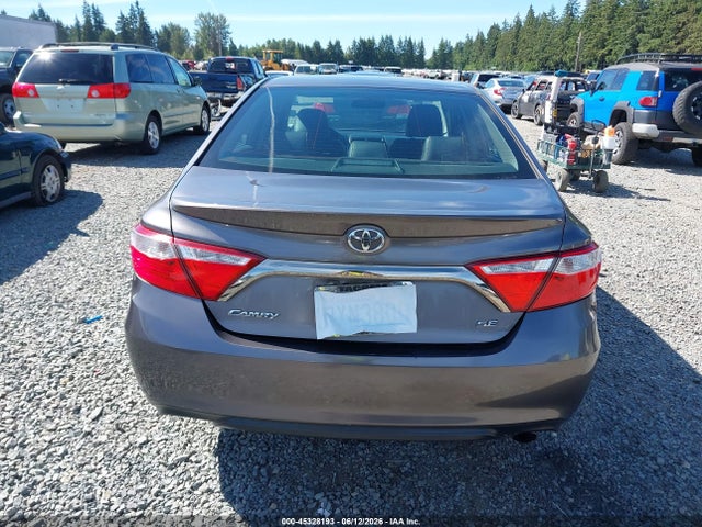 4T1BF1FK4GU176893 Toyota CAMRY SE