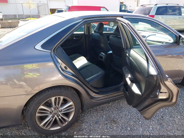4T1BF1FK4GU176893 Toyota CAMRY SE