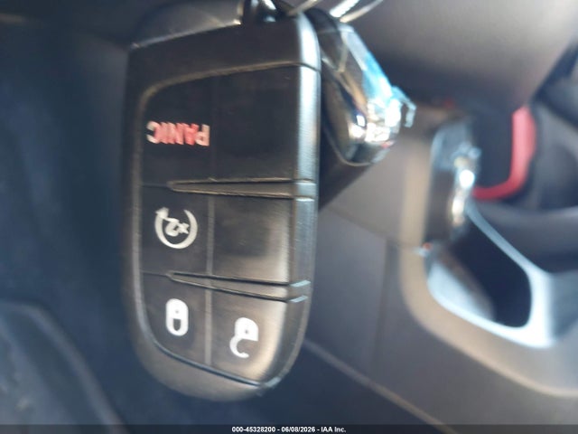 2015 Jeep Renegade Trailhawk მანქანა იყიდება აუქციონზე, vin: ZACCJBCT8FPC44784, აუქციონის ნომერი: 45328200