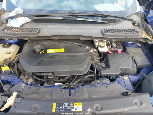 45328254 :رقم المزاد ، 1FMCU0GX8DUC47068 vin ، 2013 Ford Escape Se مزاد بيع