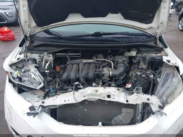 JHMGK5H52GS015327 Honda FIT LX