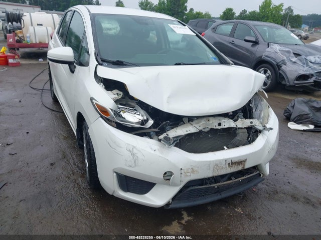 JHMGK5H52GS015327 Honda FIT LX