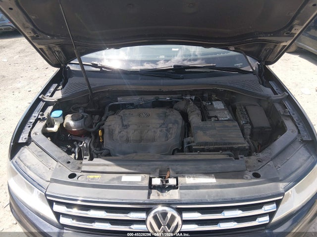 45328296 :رقم المزاد ، 3VV3B7AXXLM120273 vin ، 2020 Volkswagen Tiguan 2.0t Se/2.0t Se R-line Black/2.0t Sel مزاد بيع