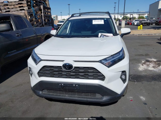 Toyota Rav4 Xle Premium 2025 2T3C1RFV4SW429237 Image 13
