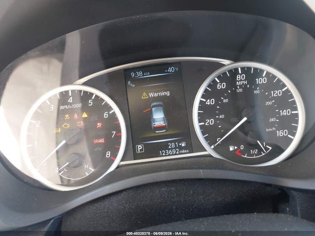 3N1AB7AP3GY239581 Nissan SENTRA SV