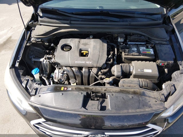 Продаж на аукціоні авто 2018 Hyundai Elantra Sel, vin: 5NPD84LF0JH236153, номер лоту: 45328391