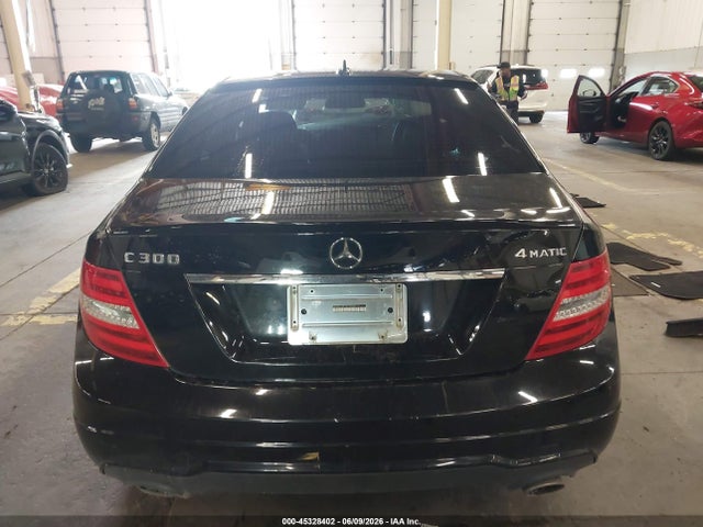 45328402 :رقم المزاد ، WDDGF8AB1DG126737 vin ، 2013 Mercedes-benz C 300 Sport 4matic مزاد بيع