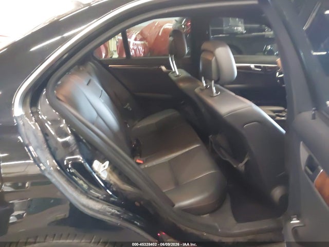 45328402 :رقم المزاد ، WDDGF8AB1DG126737 vin ، 2013 Mercedes-benz C 300 Sport 4matic مزاد بيع