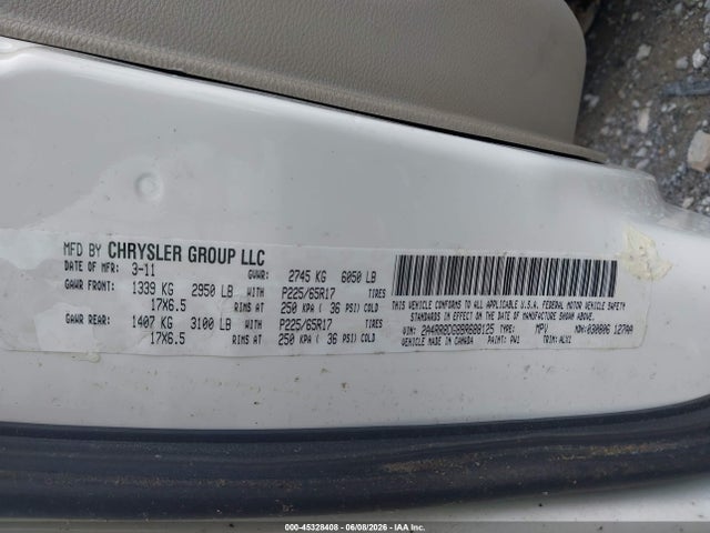 2011 Chrysler Town & Country Touring-l მანქანა იყიდება აუქციონზე, vin: 2A4RR8DG8BR688125, აუქციონის ნომერი: 45328408