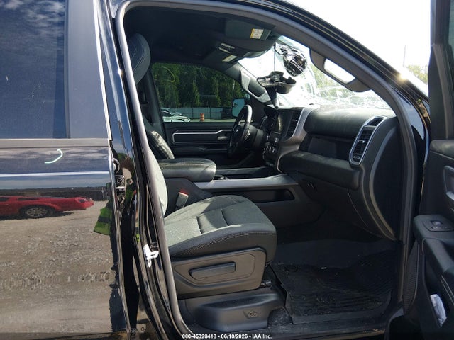 2021 Ram 1500 Big Horn  4x4 5'7 Box მანქანა იყიდება აუქციონზე, vin: 1C6SRFFT7MN515757, აუქციონის ნომერი: 45328418