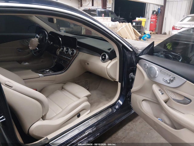 Продаж на аукціоні авто 2019 Mercedes-benz C 300 4matic, vin: WDDWJ8EB1KF770956, номер лоту: 45328438