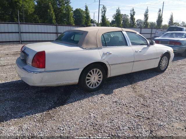 Aukcja sprzedaży 2003 Lincoln Town Car Executive, vin: 1LNHM81W53Y640845, numer aukcji: 45328474