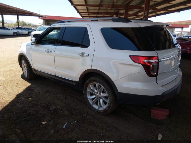 Ford Explorer Limited 2015 1FM5K7F80FGC38156 Image 3