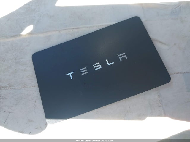 Продаж на аукціоні авто 2022 Tesla Model Y Long Range Dual Motor All-wheel Drive, vin: 7SAYGDEE8NF449299, номер лоту: 45328586