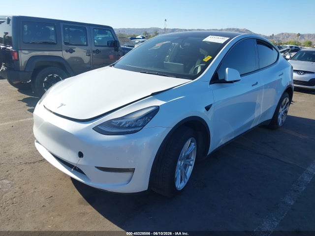 Продаж на аукціоні авто 2022 Tesla Model Y Long Range Dual Motor All-wheel Drive, vin: 7SAYGDEE8NF449299, номер лоту: 45328586