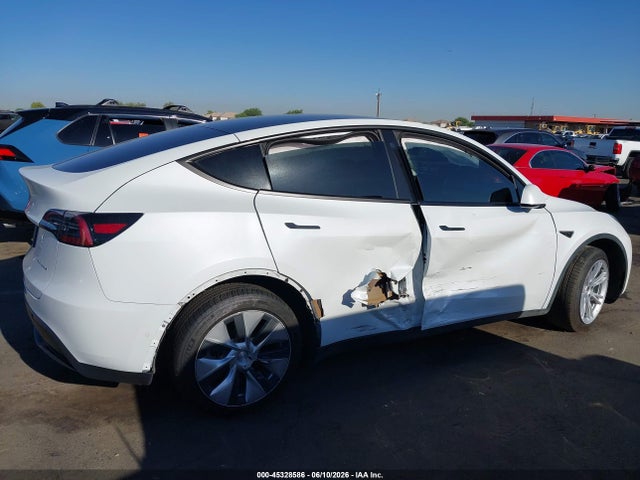 Продаж на аукціоні авто 2022 Tesla Model Y Long Range Dual Motor All-wheel Drive, vin: 7SAYGDEE8NF449299, номер лоту: 45328586