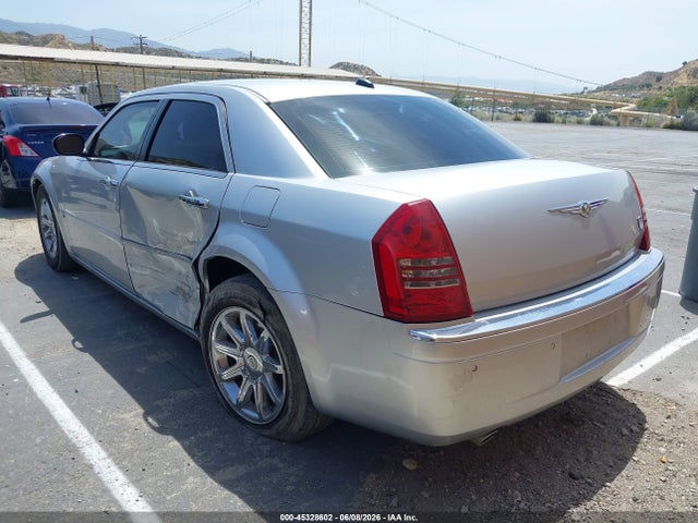 2006 Chrysler 300c მანქანა იყიდება აუქციონზე, vin: 2C3LA63H76H202339, აუქციონის ნომერი: 45328602