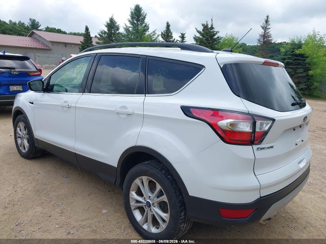 Продажа на аукционе авто 2018 Ford Escape Se, vin: 1FMCU9G9XJUC13635, номер лота: 45328608