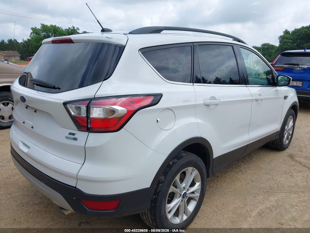Продажа на аукционе авто 2018 Ford Escape Se, vin: 1FMCU9G9XJUC13635, номер лота: 45328608