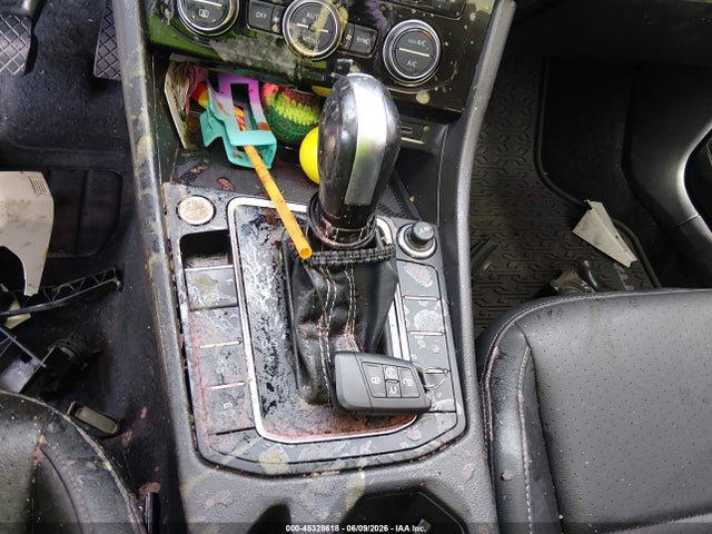 3VWE57BU9MM041887 Volkswagen Jetta 1.4t Sel