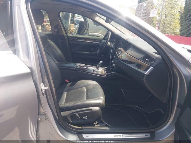 45328626 :رقم المزاد ، WBA5B1C59FD920608 vin ، 2015 Bmw 535i مزاد بيع