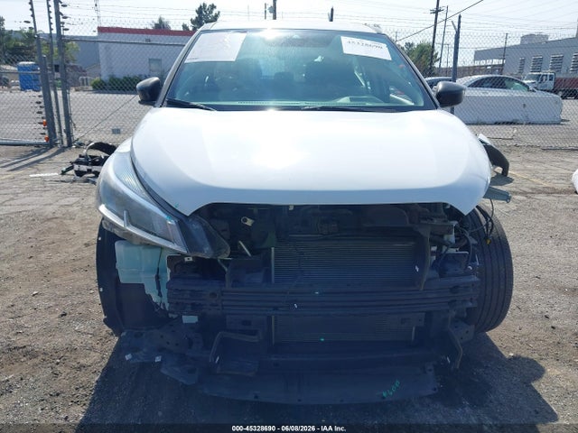 3N1CP5BVXRL522815 Nissan Kicks S Xtronic Cvt