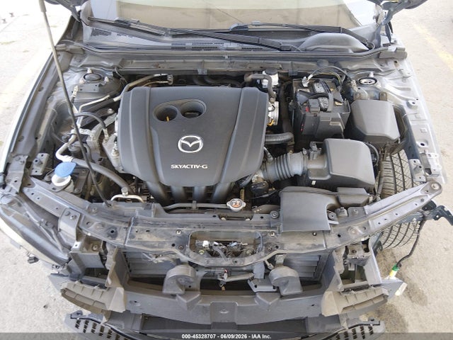 Mazda Mazda3 Premium Package 2019 JM1BPANM7K1133096 Image 10