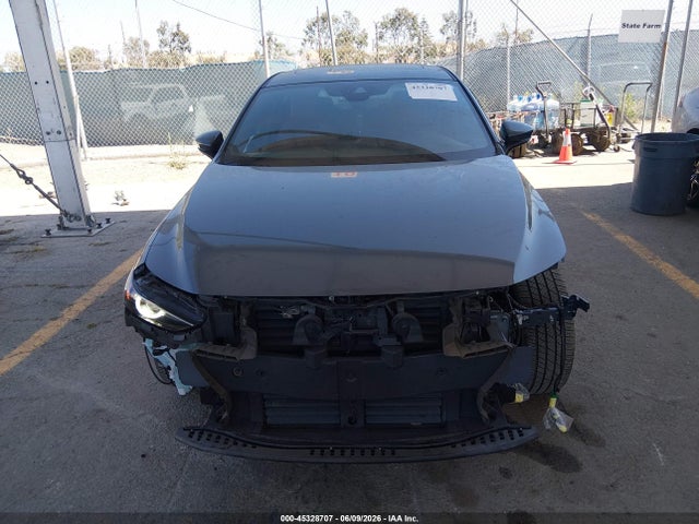 Mazda Mazda3 Premium Package 2019 JM1BPANM7K1133096 Image 14