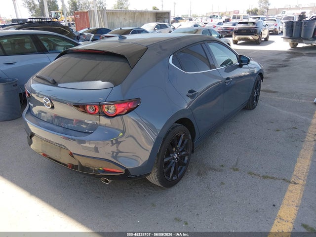 Mazda Mazda3 Premium Package 2019 JM1BPANM7K1133096 Image 4