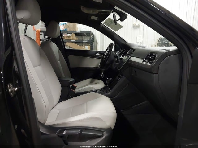 2020 Volkswagen Tiguan 2.0t Se/2.0t Se R-line Black/2.0t Sel მანქანა იყიდება აუქციონზე, vin: 3VV2B7AX6LM113221, აუქციონის ნომერი: 45328708